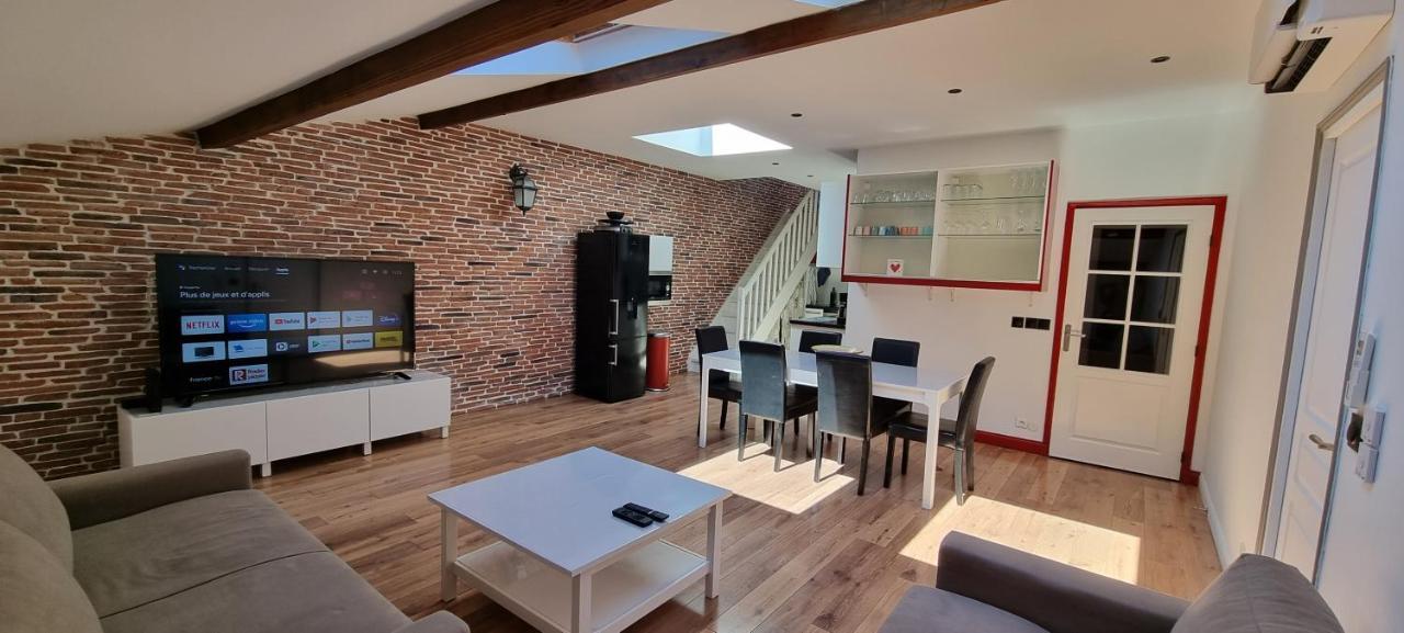 Loft 80M2 En Plein Coeur De La Vieille Ville 3 Etoiles Toulon Exteriér fotografie